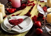 Romantikus utazás a Valentin-napi Gyertyafény Expressz vacsoravonattal Nagymarosra!