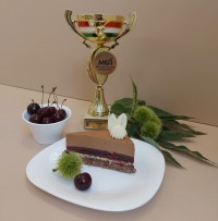 Gratulálunk partnerünknek, a Major Cukrászdának az Évszakok tortához, mely 3. helyezést ért el a Magyarország tortája versenyen!
