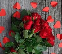 Valentin nap alkalmából virágot a VirágDealer-től HungaryCard kedvezménnyel!