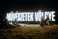 Színes programkavalkád, új helyszínek és fenntarthatósági forradalom a Művészetek Völgyében!