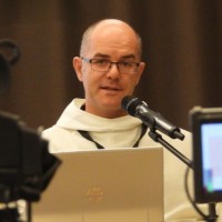 Pálosok Nyomában : A puszta lelki harca – Előadás a keresztény remeteség örökségéről